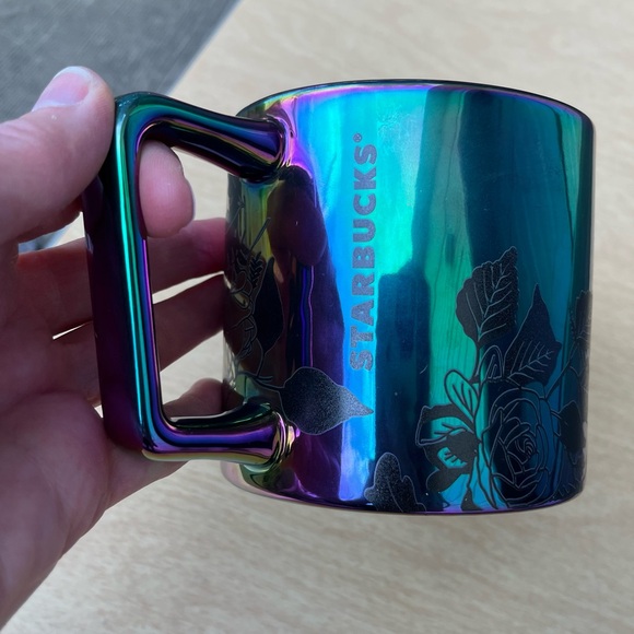 Starbucks 2020 Fall Black Iridescent Ceramic Rose 14 OZ Mug - Picture 3 of 16